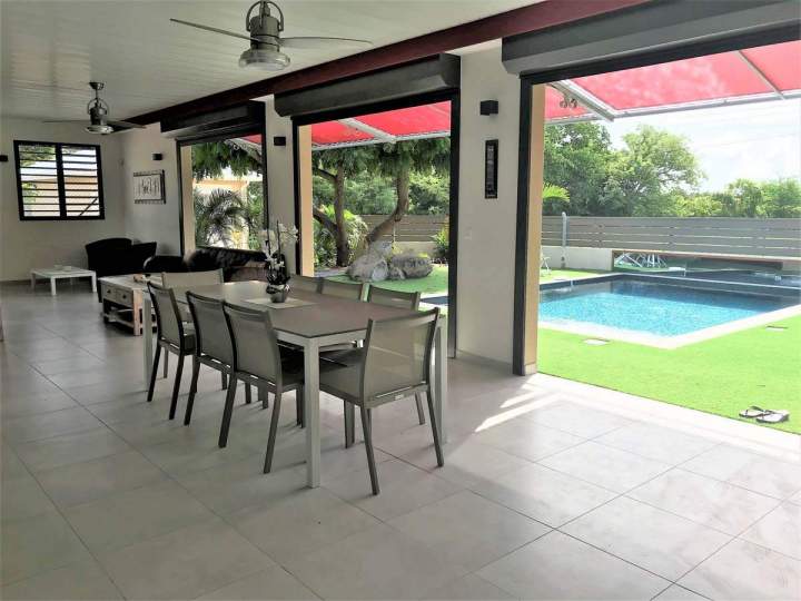 Location maison avec piscine Guadeloupe