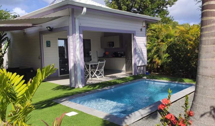 Villa privée avec piscine à louer en Guadeloupe