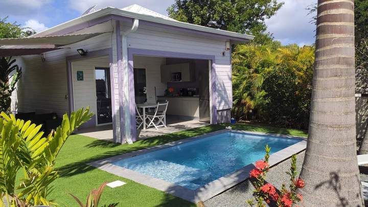 Villa avec piscine à louer Guadeloupe